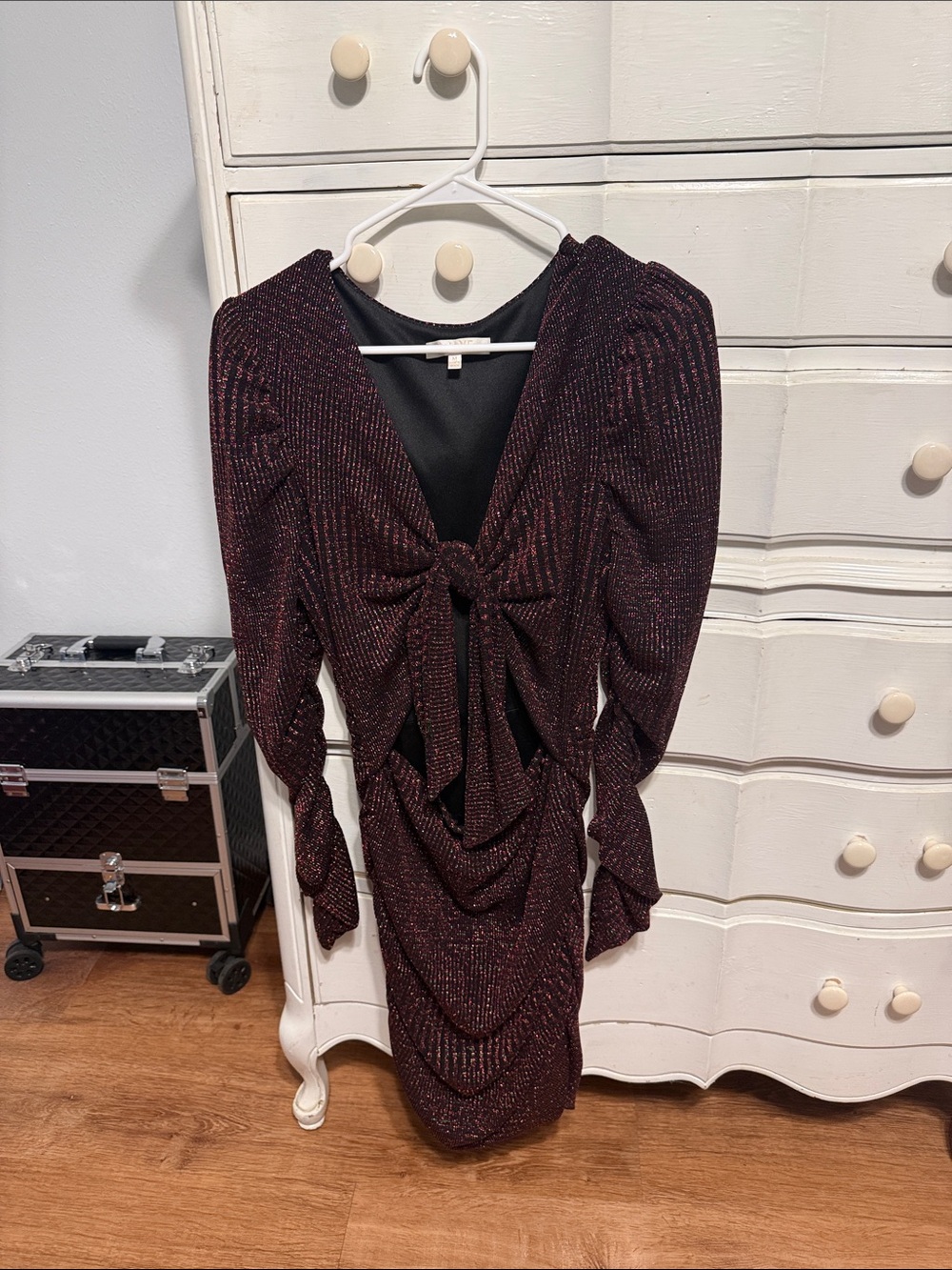 Dress - Picture 4 of 5